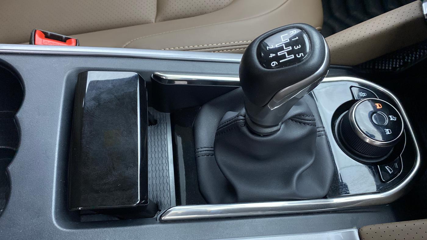 2021 Tata Harrier XZ DUAL TONE, Diesel, Manual, 10,482 km, Gear Lever