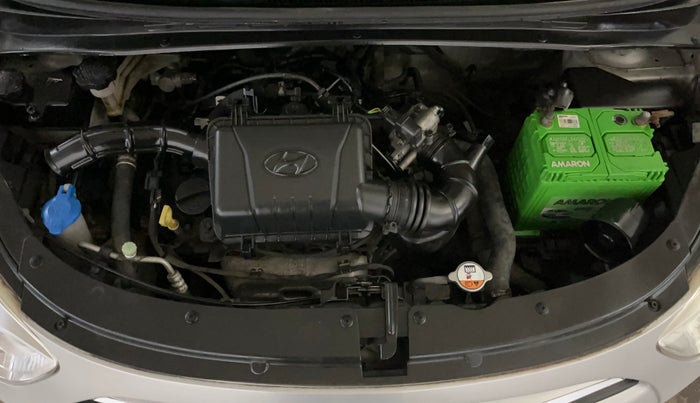 2014 Hyundai i10 MAGNA 1.1, Petrol, Manual, 46,623 km, Engine View