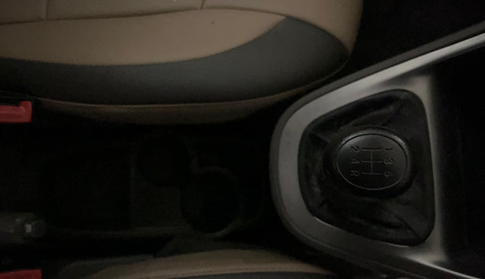 2014 Hyundai i10 MAGNA 1.1, Petrol, Manual, 46,623 km, Gear Lever