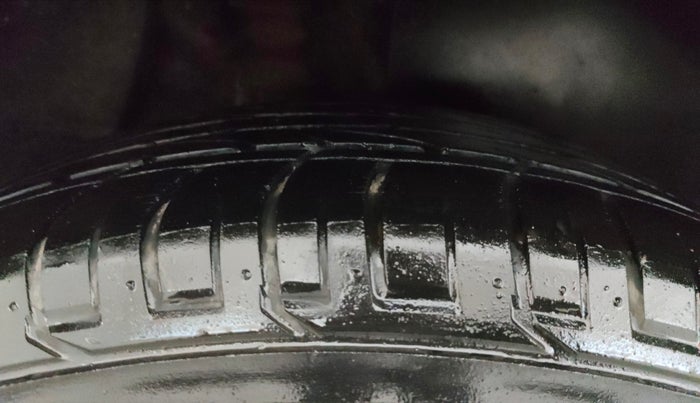 2017 Hyundai Creta SX PLUS 1.6 PETROL, Petrol, Manual, 45,389 km, Right Rear Tyre Tread