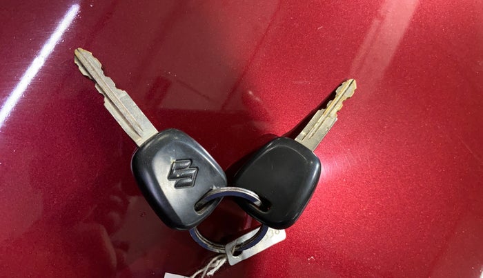 2017 Maruti Alto K10 VXI, Petrol, Manual, 23,543 km, Key Close Up