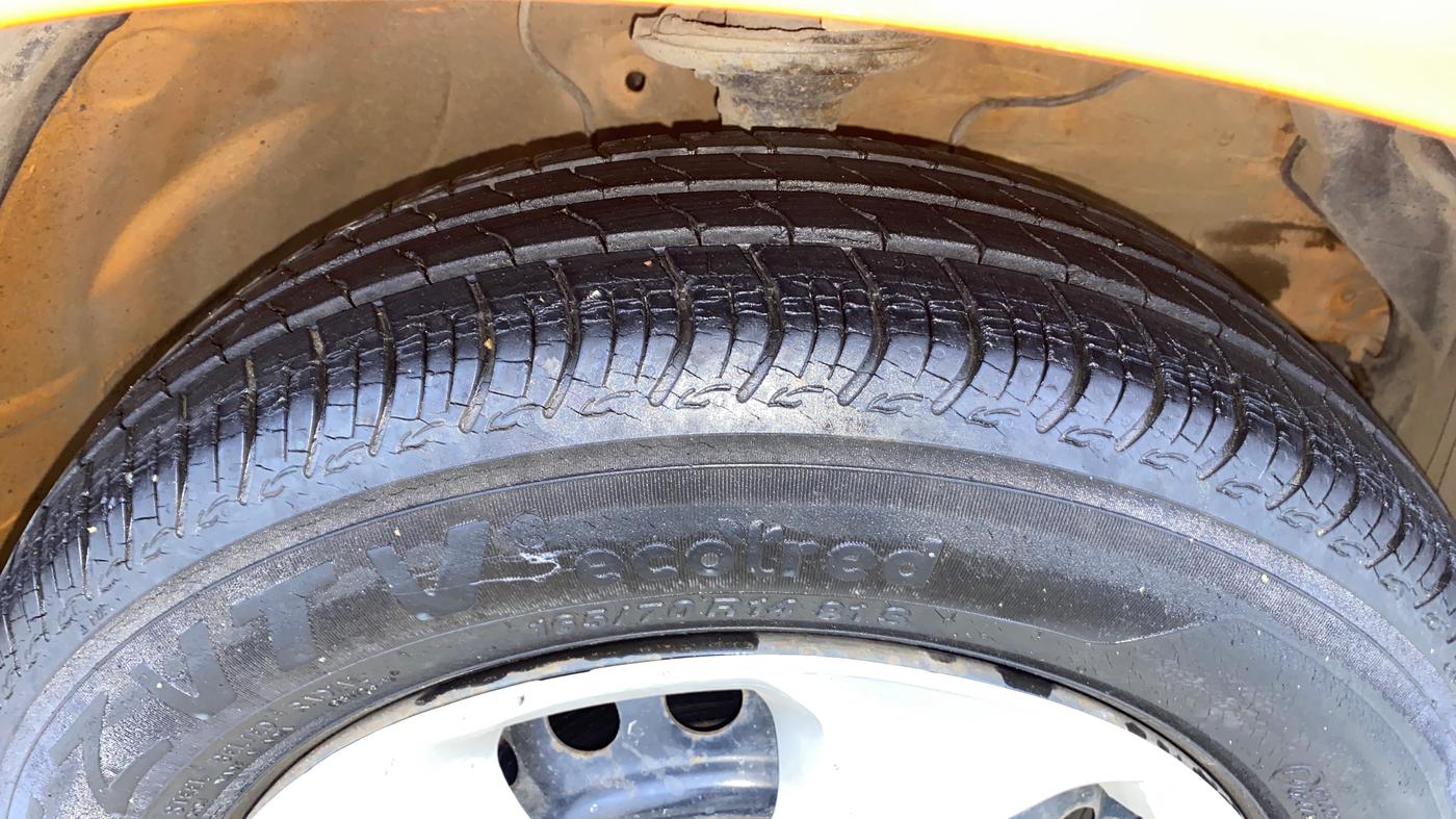 2019 Maruti S PRESSO VXI PLUS AMT, Petrol, Automatic, 10,183 km, Right Front Tyre Tread