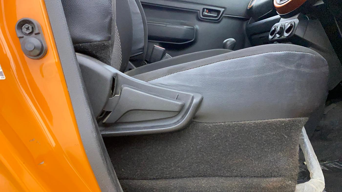 2019 Maruti S PRESSO VXI PLUS AMT, Petrol, Automatic, 10,183 km, Driver Side Adjustment Panel
