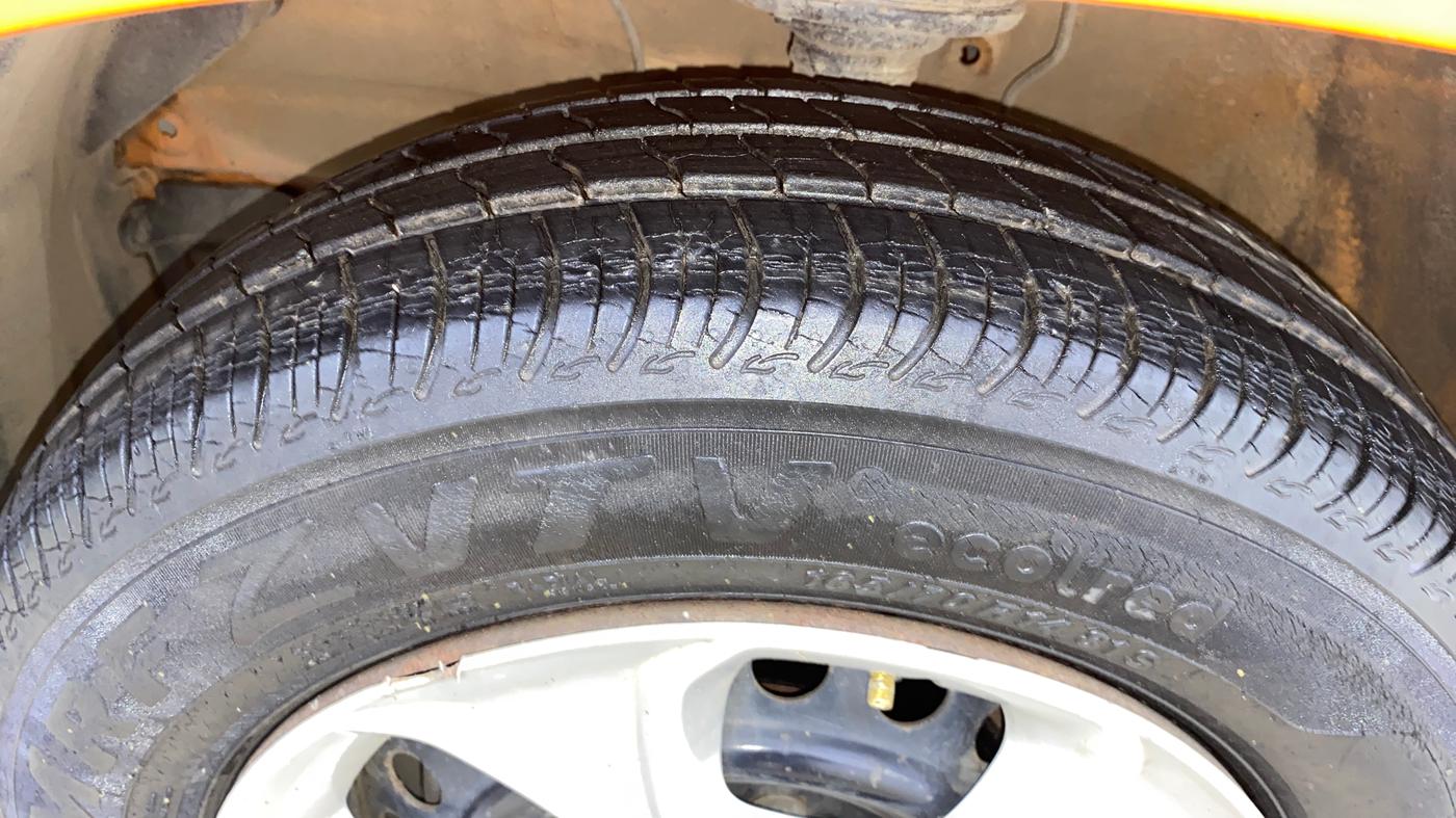 2019 Maruti S PRESSO VXI PLUS AMT, Petrol, Automatic, 10,183 km, Left Front Tyre Tread