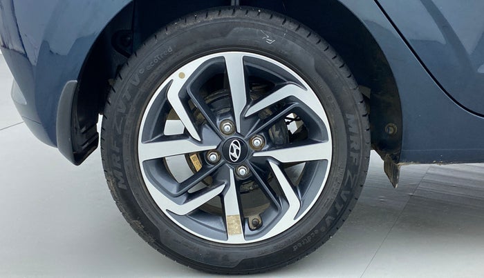 2022 Hyundai GRAND I10 NIOS SPORTZ 1.2 KAPPA VTVT DUAL TONE, Petrol, Manual, 9,384 km, Right Rear Wheel