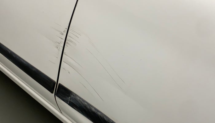 2017 Nissan Micra Active XV, CNG, Manual, 62,007 km, Rear left door - Slightly dented