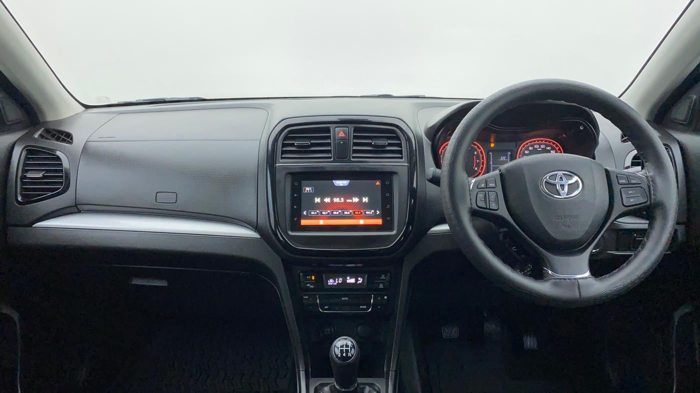 2021 Toyota URBAN CRUISER PREMIUM MT, Petrol, Manual, 2,008 km, Dashboard