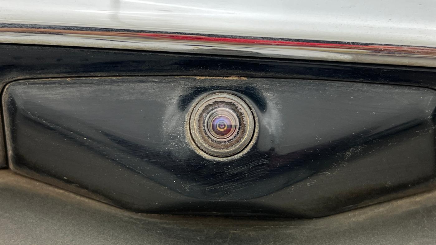 2019 Tata Hexa XTA 4X2 7 STR, Diesel, Automatic, 1,33,331 km, Parking Camera