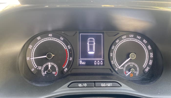 2025 Skoda Kylaq Signature AT, Petrol, Automatic, 9,569 km, Odometer Image