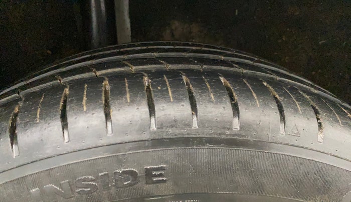 2018 Ford Ecosport TITANIUM 1.5L DIESEL, Diesel, Manual, 99,732 km, Right Rear Tyre Tread