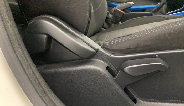 2018 Ford Ecosport TITANIUM 1.5L DIESEL, Diesel, Manual, 99,732 km, Driver Side Adjustment Panel