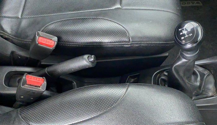 2018 Maruti Wagon R 1.0 LXI CNG, CNG, Manual, 65,952 km, Gear Lever