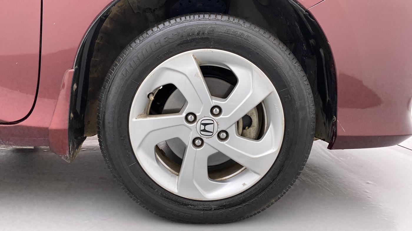 2014 Honda City 1.5L I-VTEC V MT, Petrol, Manual, 1,24,781 km, Right Front Wheel