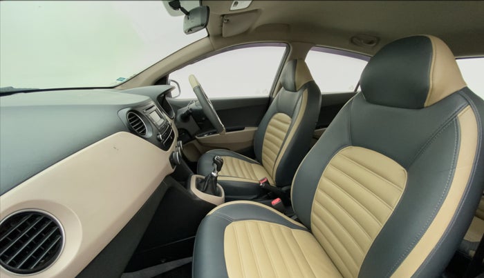 2014 Hyundai Grand i10 SPORTZ 1.1 CRDI, Diesel, Manual, 99,823 km, Right Side Front Door Cabin