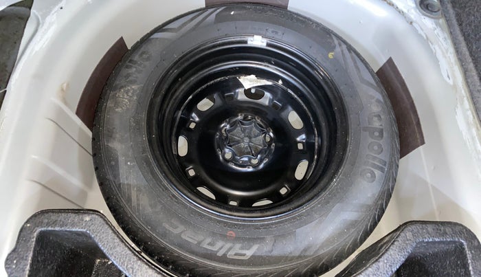 2016 Skoda Rapid 1.5 TDI CR STYLE PLUS AT, Diesel, Automatic, 95,810 km, Spare Tyre