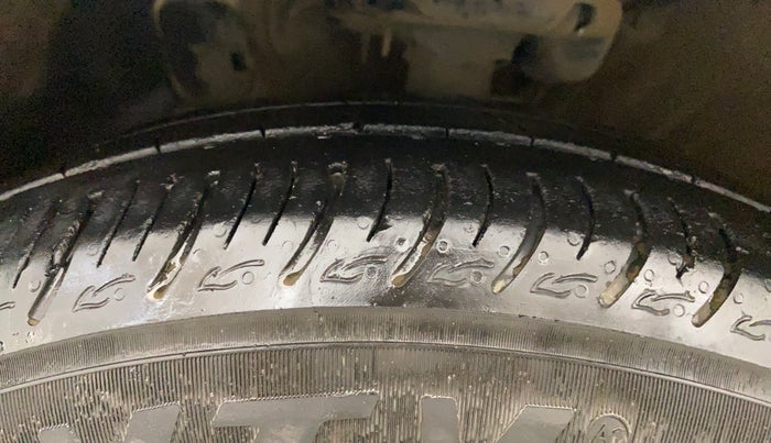 2018 Hyundai Verna 1.6 EX VTVT AT, Petrol, Automatic, 87,019 km, Left Front Tyre Tread