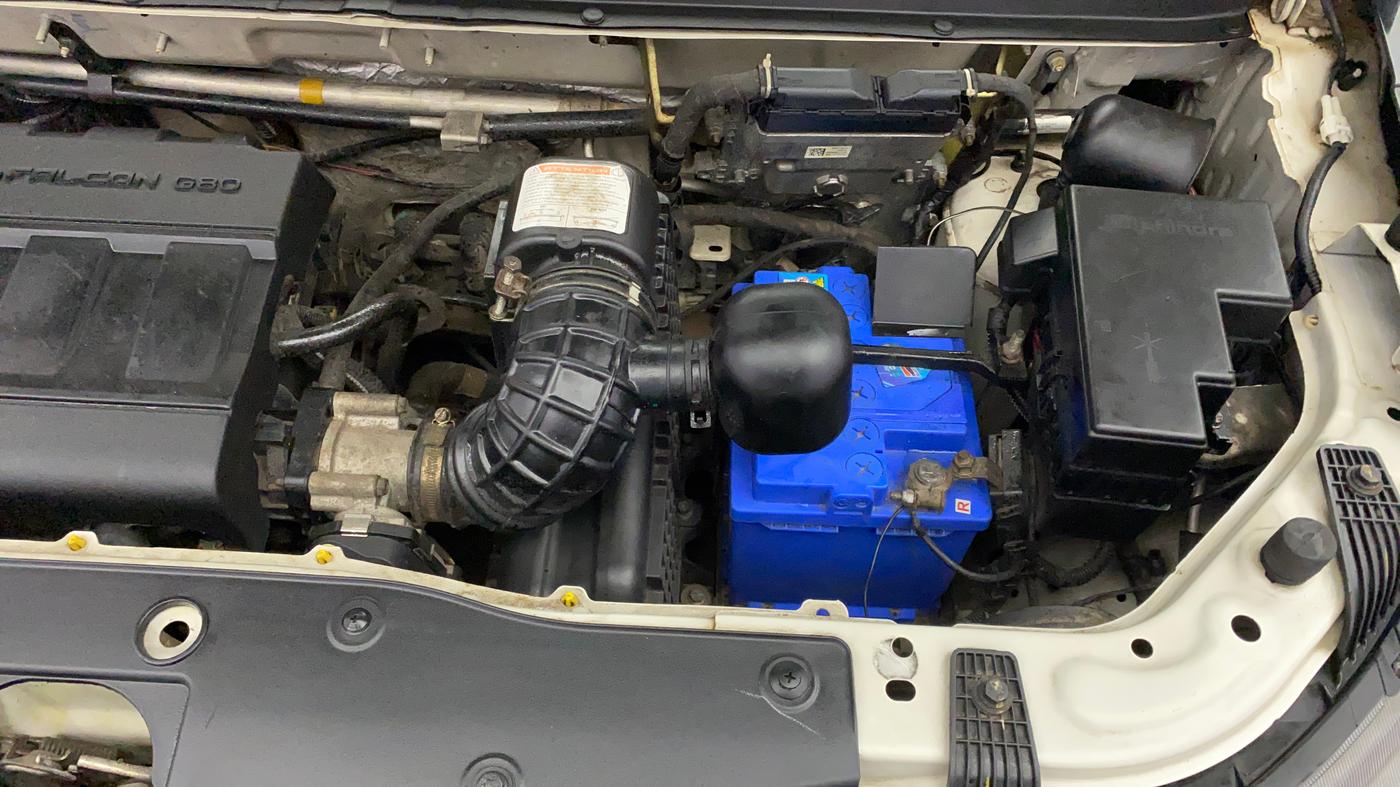 2020 Mahindra KUV 100 NXT K4+ P 6 STR, Petrol, Manual, 55,849 km, Engine View - Left