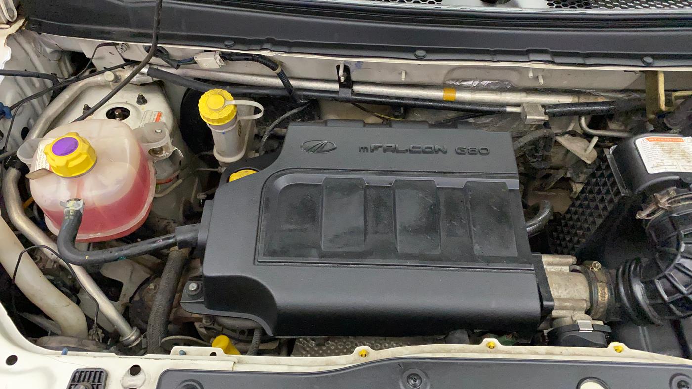2020 Mahindra KUV 100 NXT K4+ P 6 STR, Petrol, Manual, 55,849 km, Engine View - Right