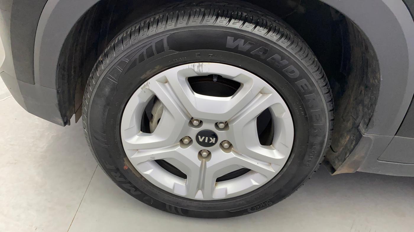 2022 KIA SONET HTK PLUS 1.0 IMT, Petrol, Manual, 26,087 km, Left Front Wheel