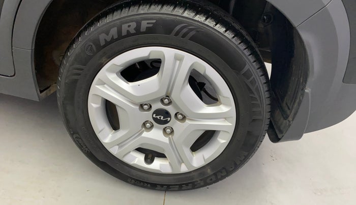 2022 KIA SONET HTK PLUS 1.0 IMT, Petrol, Manual, 26,087 km, Left Rear Wheel