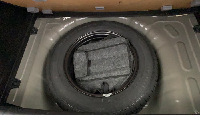 2022 KIA SONET HTK PLUS 1.0 IMT, Petrol, Manual, 26,087 km, Boot Inside