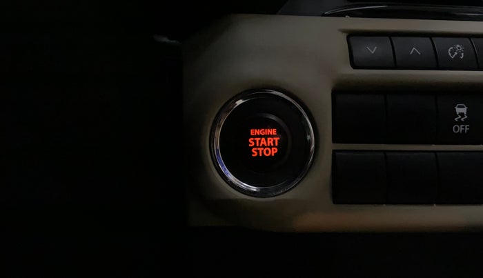 2024 Toyota Glanza V, Petrol, Manual, 9,438 km, Keyless Start/ Stop Button