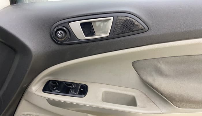 2016 Ford Ecosport TITANIUM 1.5L PETROL AT, Petrol, Automatic, 62,340 km, Driver Side Door Panels Control