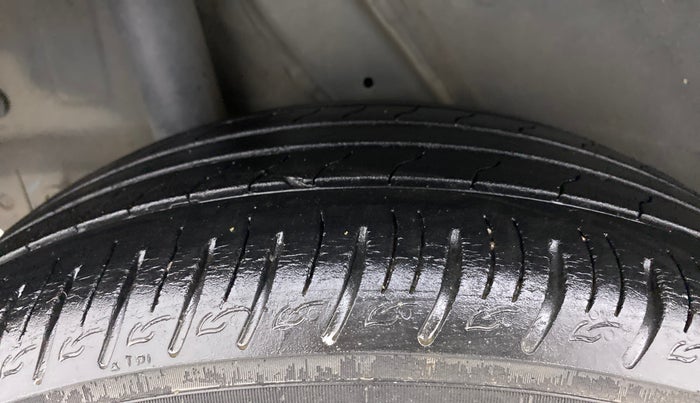 2020 Hyundai VENUE SX 1.0 TURBO, Petrol, Manual, 38,473 km, Right Rear Tyre Tread