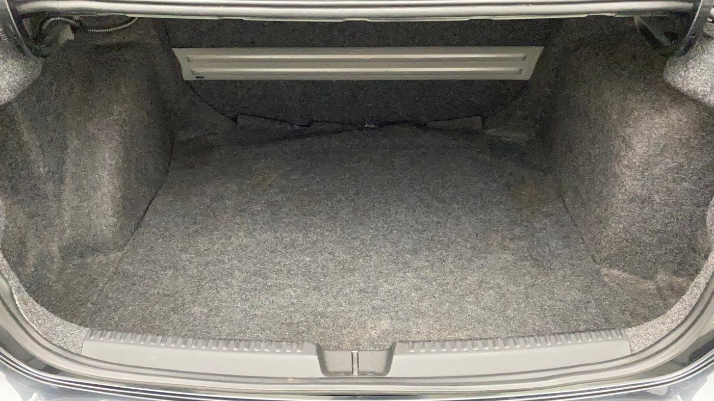 2019 Volkswagen Vento HIGHLINE PLUS 1.2 AT 16 ALLOY, Petrol, Automatic, 56,434 km, Boot Inside