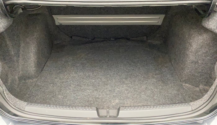 2019 Volkswagen Vento HIGHLINE PLUS 1.2 AT 16 ALLOY, Petrol, Automatic, 56,434 km, Boot Inside