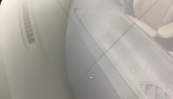 2019 Volkswagen Vento HIGHLINE PLUS 1.2 AT 16 ALLOY, Petrol, Automatic, 56,434 km, Front windshield - Minor spot on windshield