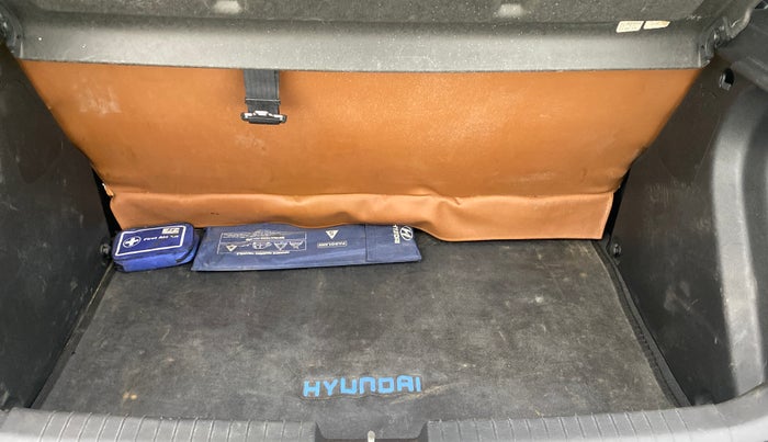 2014 Hyundai Elite i20 MAGNA 1.4 CRDI, Diesel, Manual, 80,874 km, Boot Inside