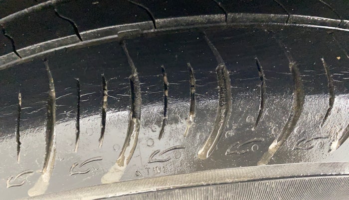 2021 Maruti Baleno DELTA PETROL 1.2, Petrol, Manual, 24,973 km, Left Rear Tyre Tread