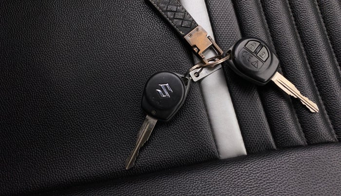 2021 Maruti Baleno DELTA PETROL 1.2, Petrol, Manual, 24,973 km, Key Close Up