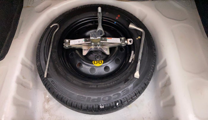 2018 Maruti Dzire ZXI, Petrol, Manual, 69,891 km, Spare Tyre