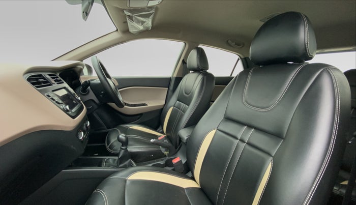 2020 Hyundai Elite i20 1.2 SPORTS PLUS VTVT, Petrol, Manual, 58,971 km, Right Side Front Door Cabin