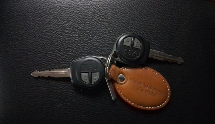 2020 Maruti Swift VXI, Petrol, Manual, 21,989 km, Key Close Up