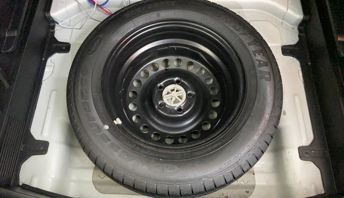 2019 Hyundai Creta E PLUS 1.6 PETROL, Petrol, Manual, 33,700 km, Spare Tyre