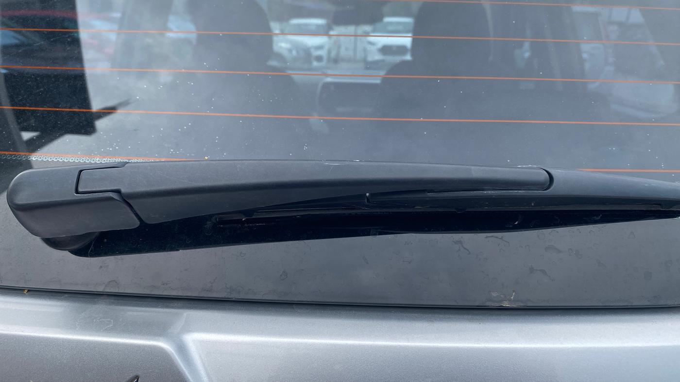 2022 Mahindra XUV300 W8 1.2 PETROL, Petrol, Manual, 15,635 km, Rear Wiper