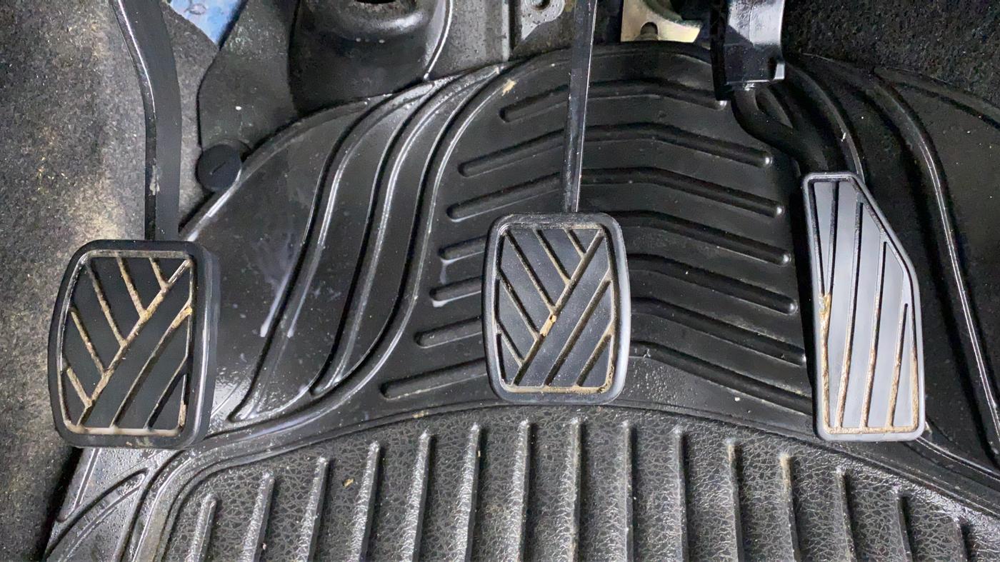 2020 Maruti New Wagon-R LXI CNG 1.0 L, CNG, Manual, 18,237 km, Pedals