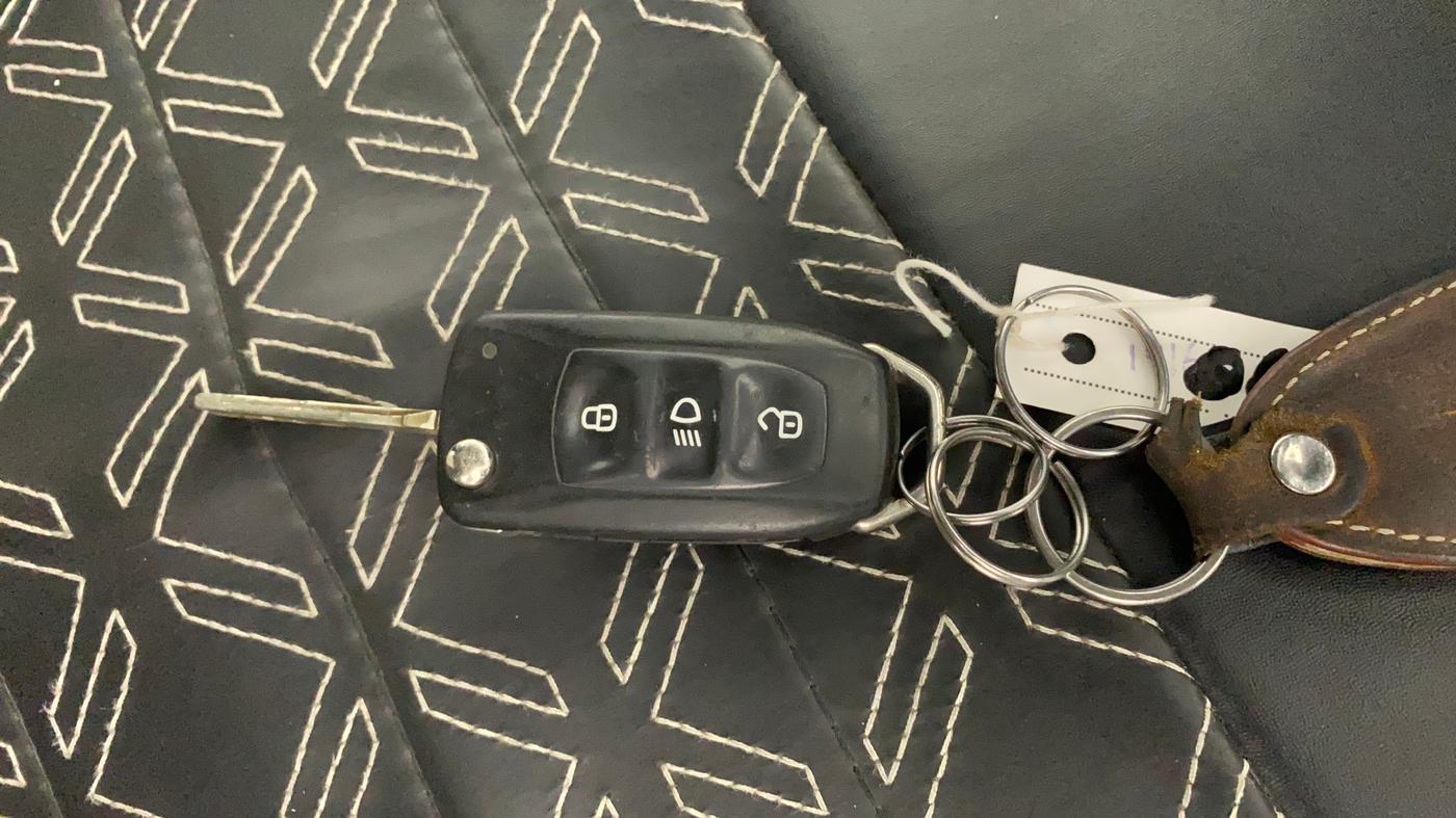 2022 Tata Tiago XZ PLUS CNG, CNG, Manual, 36,460 km, Key Close Up