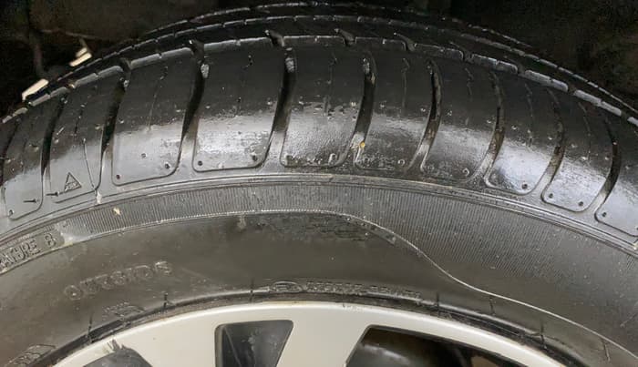 2022 Tata Tiago XZ PLUS CNG, CNG, Manual, 36,460 km, Right Rear Tyre Tread