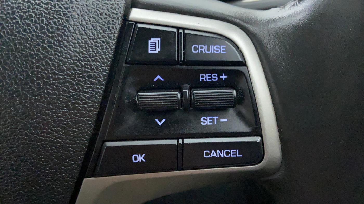 2017 Hyundai Verna 1.6 SX (O) CRDI MT, Diesel, Manual, 43,660 km, Adaptive Cruise Control