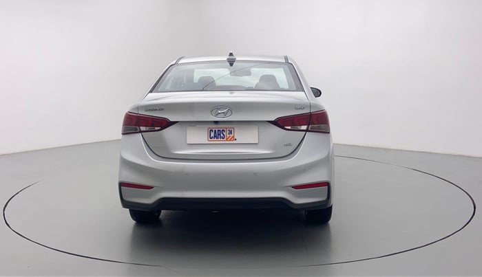 2017 Hyundai Verna 1.6 SX (O) CRDI MT, Diesel, Manual, 43,660 km, Back/Rear