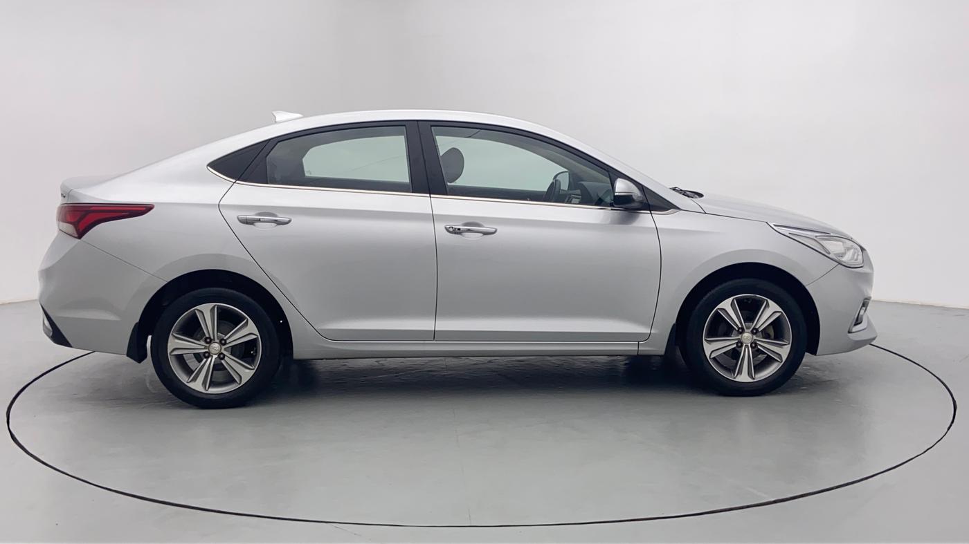 2017 Hyundai Verna 1.6 SX (O) CRDI MT, Diesel, Manual, 43,660 km, Right Side