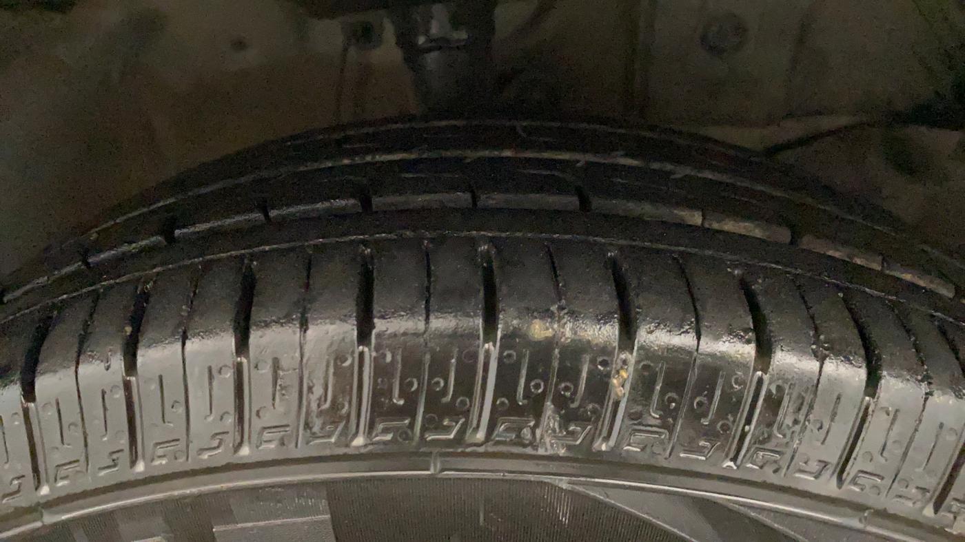 2022 Honda Amaze 1.2L I-VTEC VX CVT, Petrol, Automatic, 88,536 km, Right Front Tyre Tread