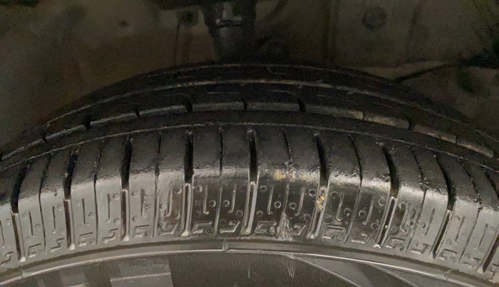 2022 Honda Amaze 1.2L I-VTEC VX CVT, Petrol, Automatic, 88,536 km, Right Front Tyre Tread