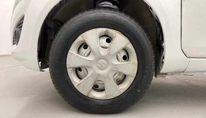 2014 Maruti Ritz LXI, Petrol, Manual, 97,001 km, Left Front Wheel