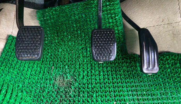 2015 Maruti Alto 800 VXI, Petrol, Manual, 37,123 km, Pedals