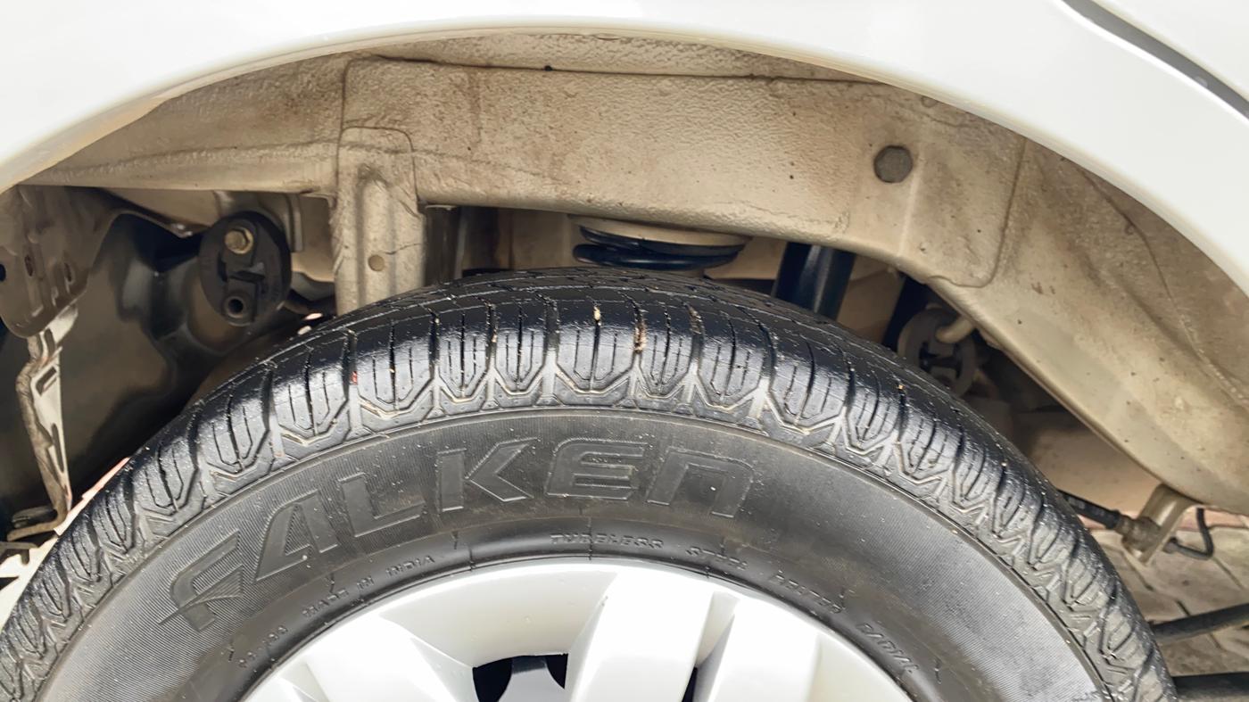 2015 Maruti Alto 800 VXI, Petrol, Manual, 37,164 km, Right Rear Tyre Tread